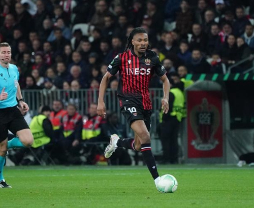 曼联拉什福德末段绝杀狼队（拉什福德压哨绝杀助曼联击败狼队）