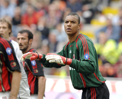 凯拉特主帅：我们看了大量比赛录像，深入研究了奥林匹亚科斯（凯拉特主帅：海量录像助我们深度解析奥林匹亚科斯）