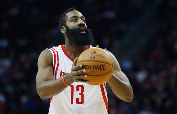 苏群：杨瀚森最近频繁奔波仍在1场比赛中调整到位 这场值得他记住（苏群点评：杨瀚森虽近来奔波不止，仍在一战完成调整，这场比赛值得铭记）