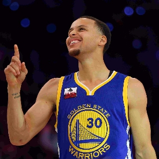 德拉富恩特谈卡瓦哈尔和亚马尔冲突：队内就像一家人一样团结（德拉富恩特：卡瓦哈尔与亚马尔虽有冲突，球队仍如家般团结）