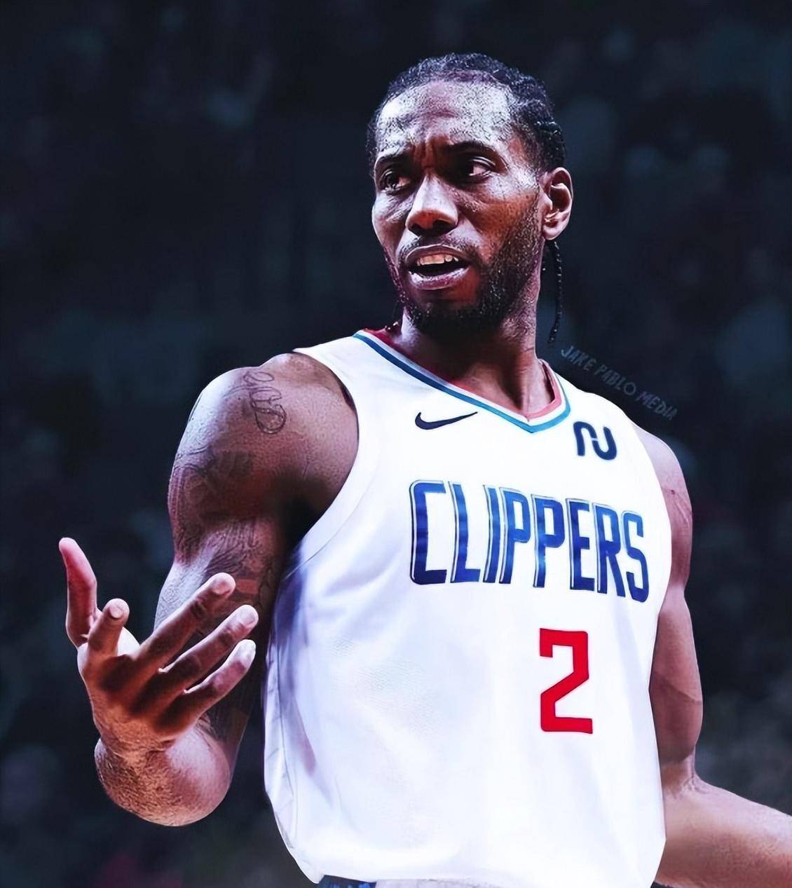 约基奇：我上半场打得太软了，攻防两端都像在划水（约基奇自责：上半场太松散，攻防两端都没拿出强度）